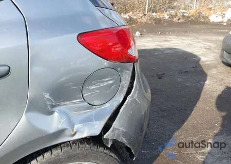 2013 Mazda Mazda2 Touring z USA, uszkodzony, nr VIN JM1DE1LY2D0158162